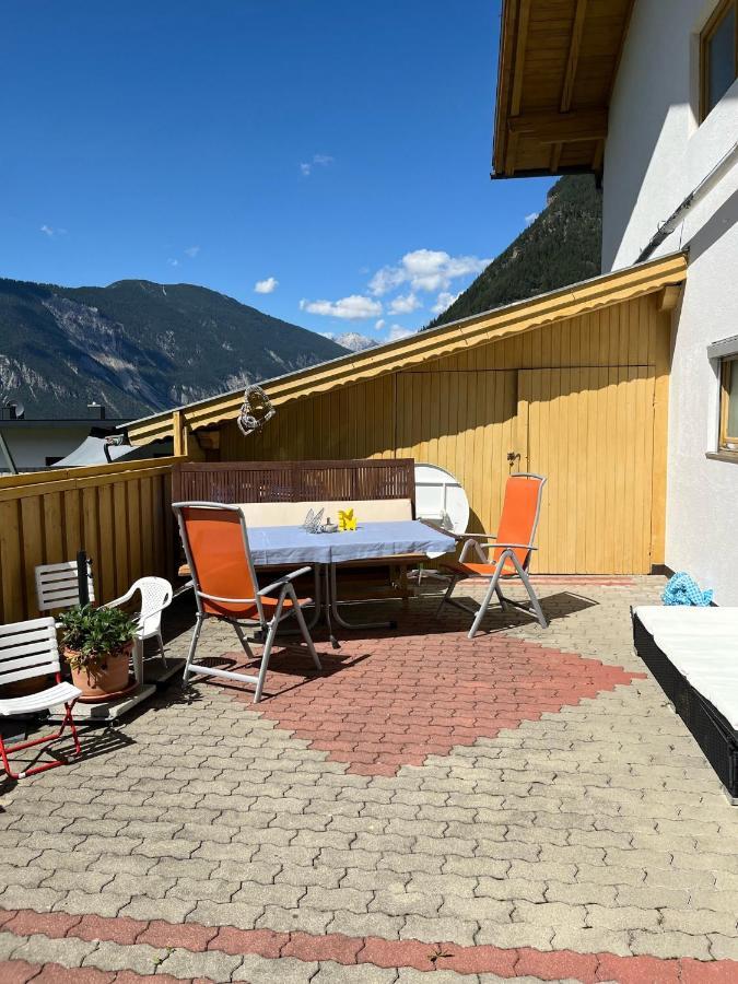 Apart Schoene Aussicht Sautens Bagian luar foto